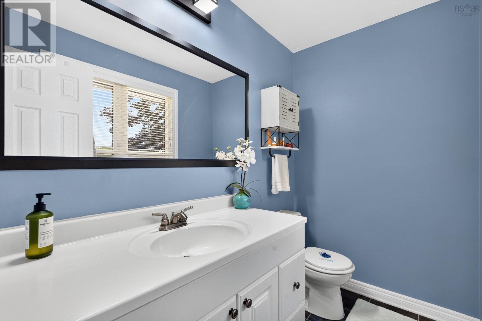63 Oakmount Drive Property Photo 20
