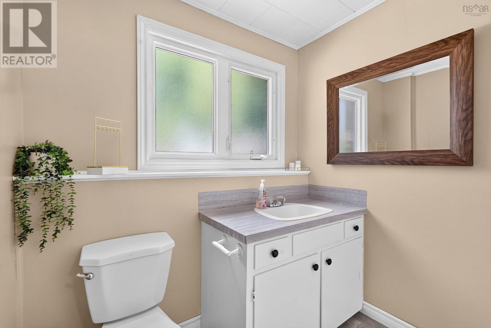 63 Oakmount Drive Property Photo 36