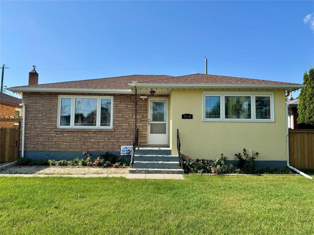 1150 Burrows Avenue Property Photo 1