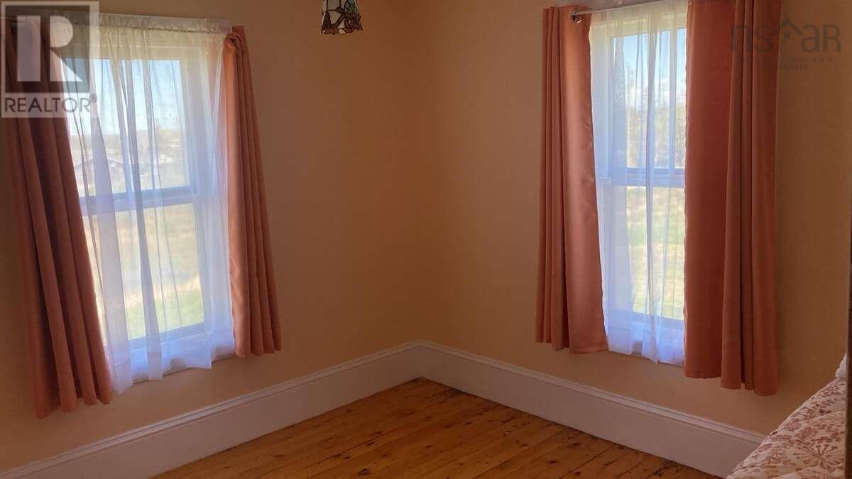 12 Ripine Lane Property Photo 16