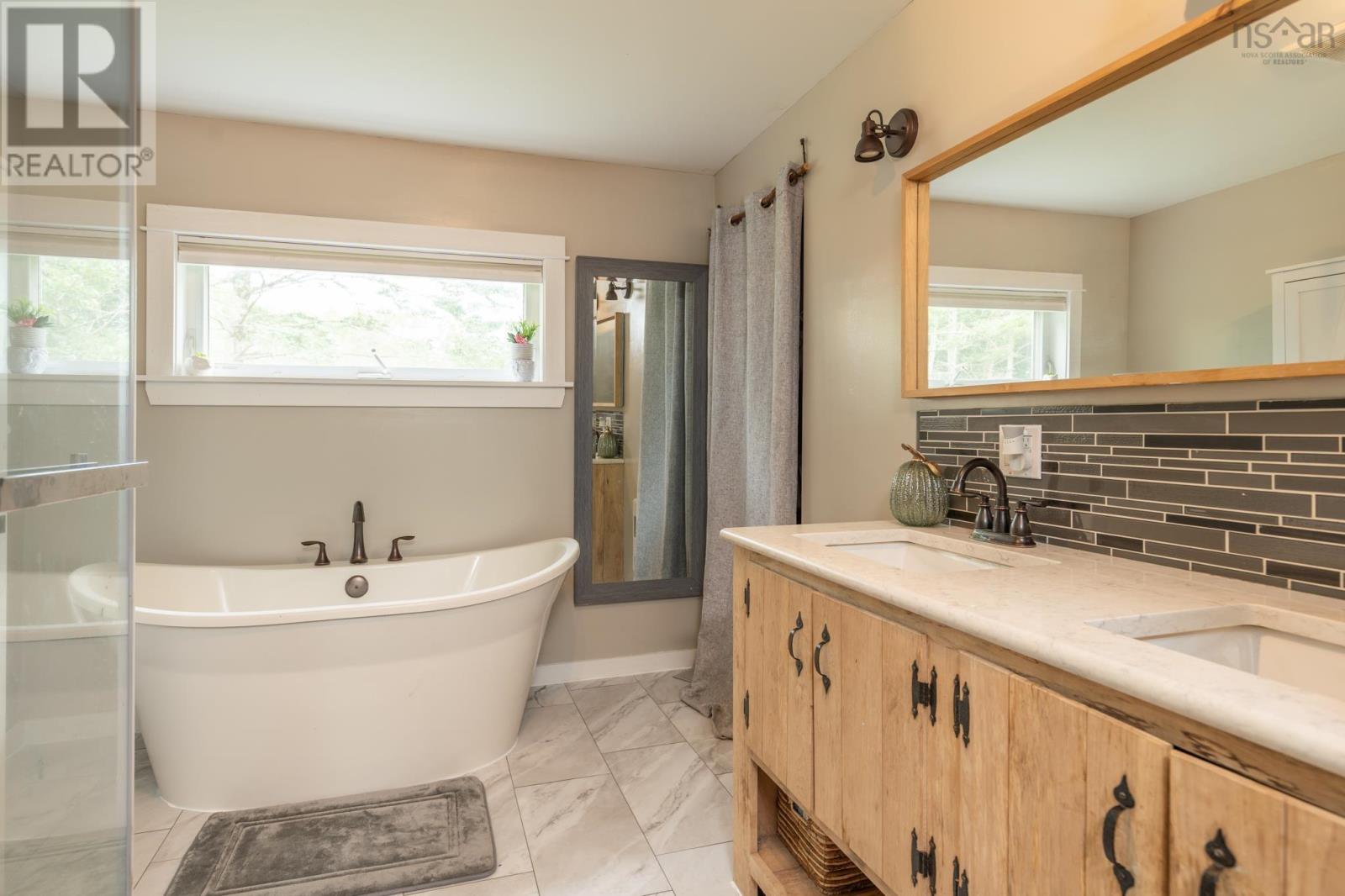 4845 Highway 340 Property Photo 25