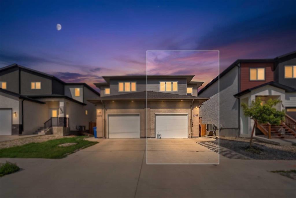 1369 Ravelston Avenue Property Photo 1