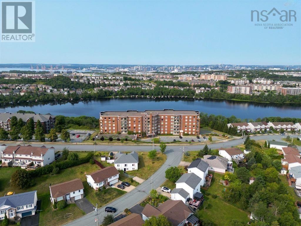 406 77 Russell Lake Drive
