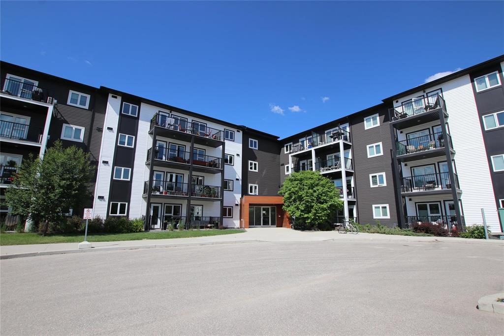 425 545 Dale Boulevard Photo de la propriété 1