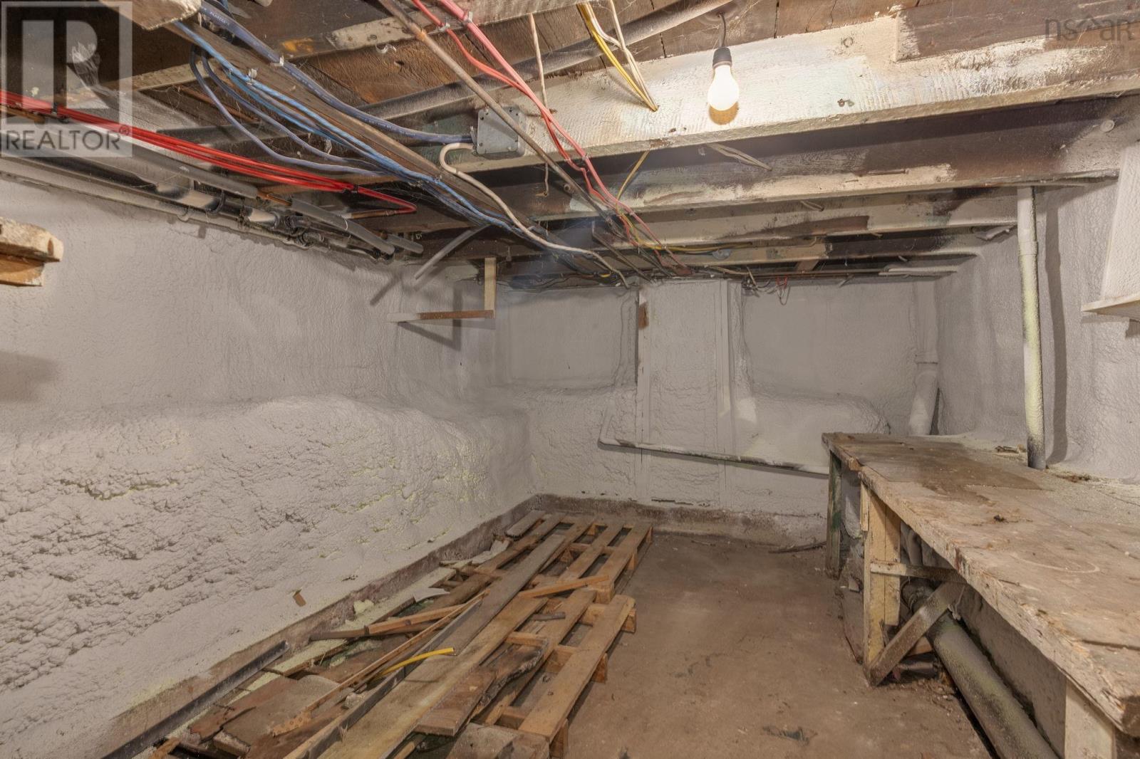 5822 / 5824 Charles Street Property Photo 35