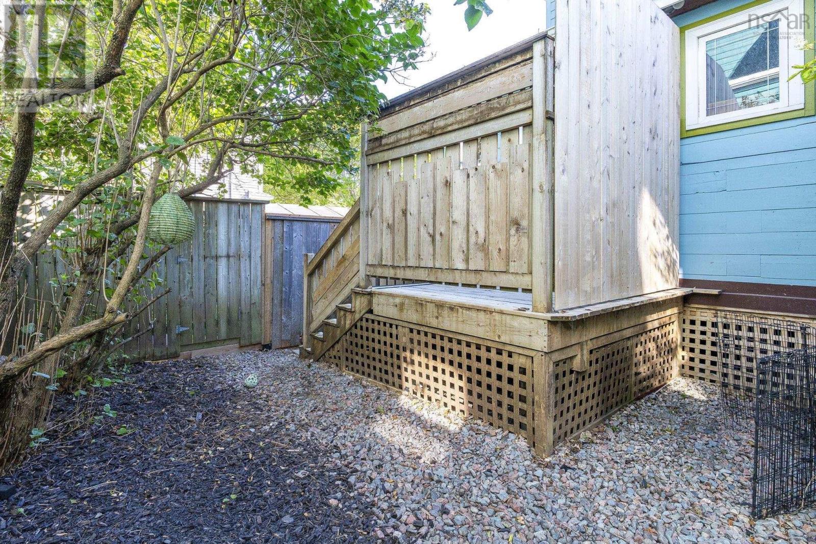 5822 / 5824 Charles Street Property Photo 37