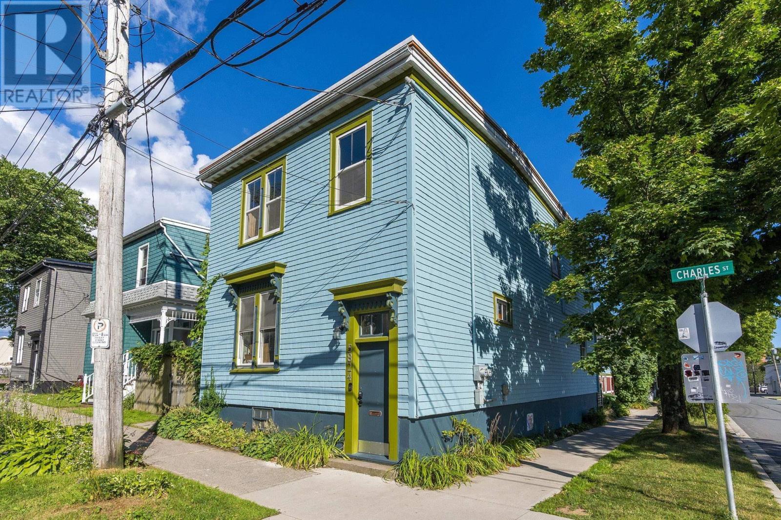 5822 / 5824 Charles Street Property Photo 44