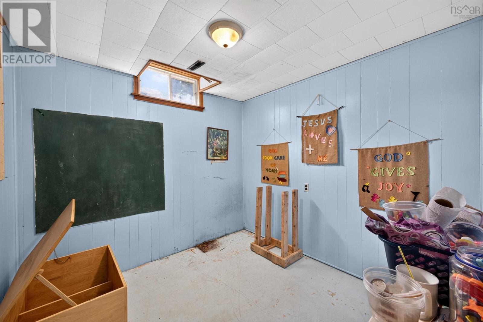 13968 Highway 6 Property Photo 24