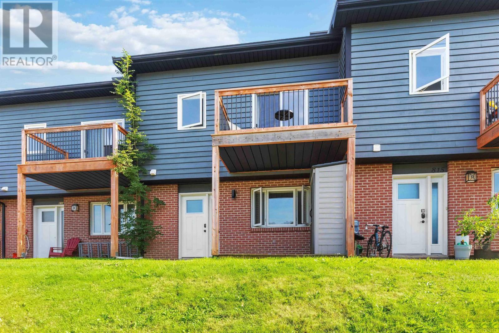 814 8 Blomidon Terrace Photo de la propriété 1