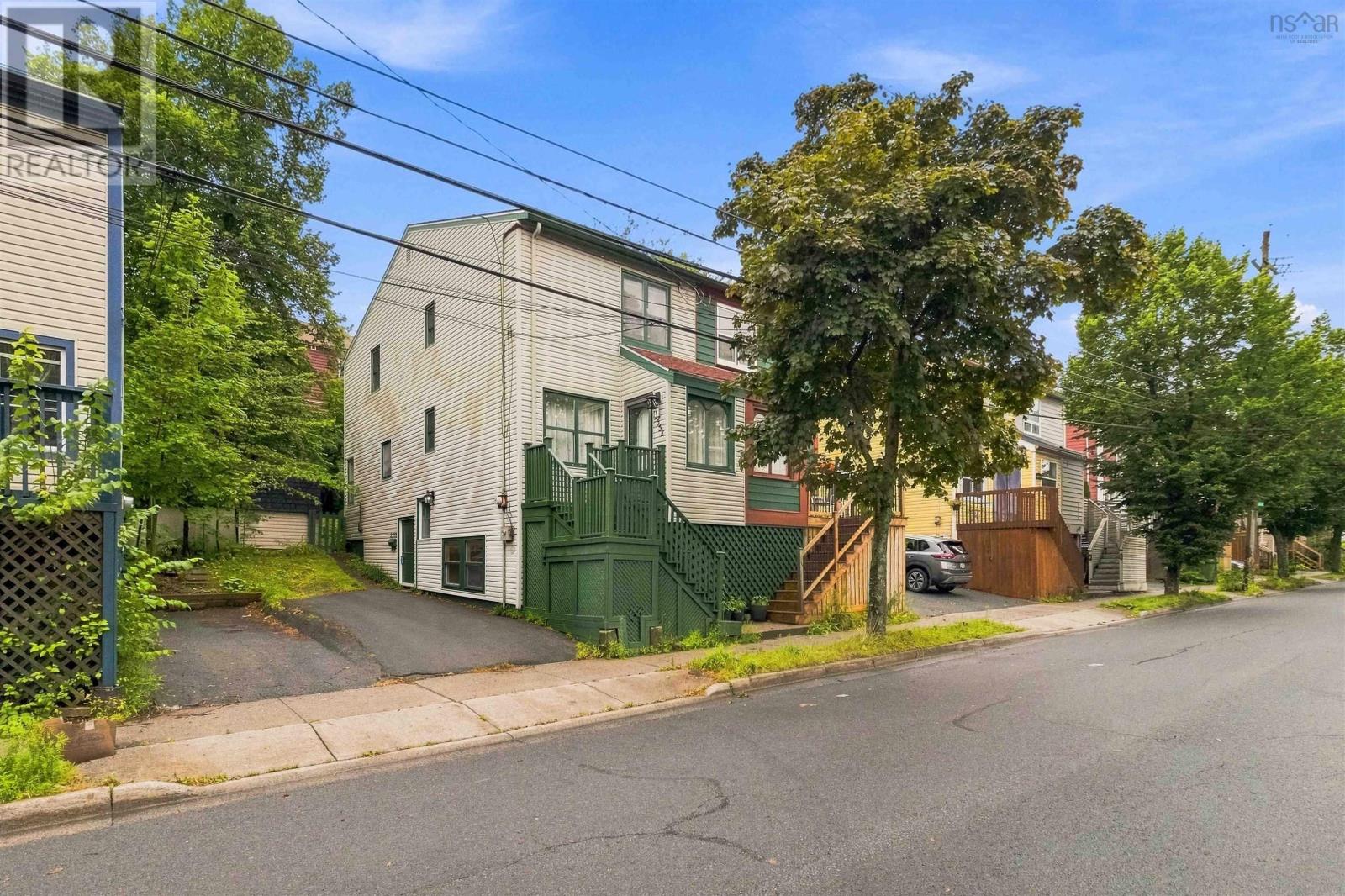2552 Brunswick Street Property Photo 1