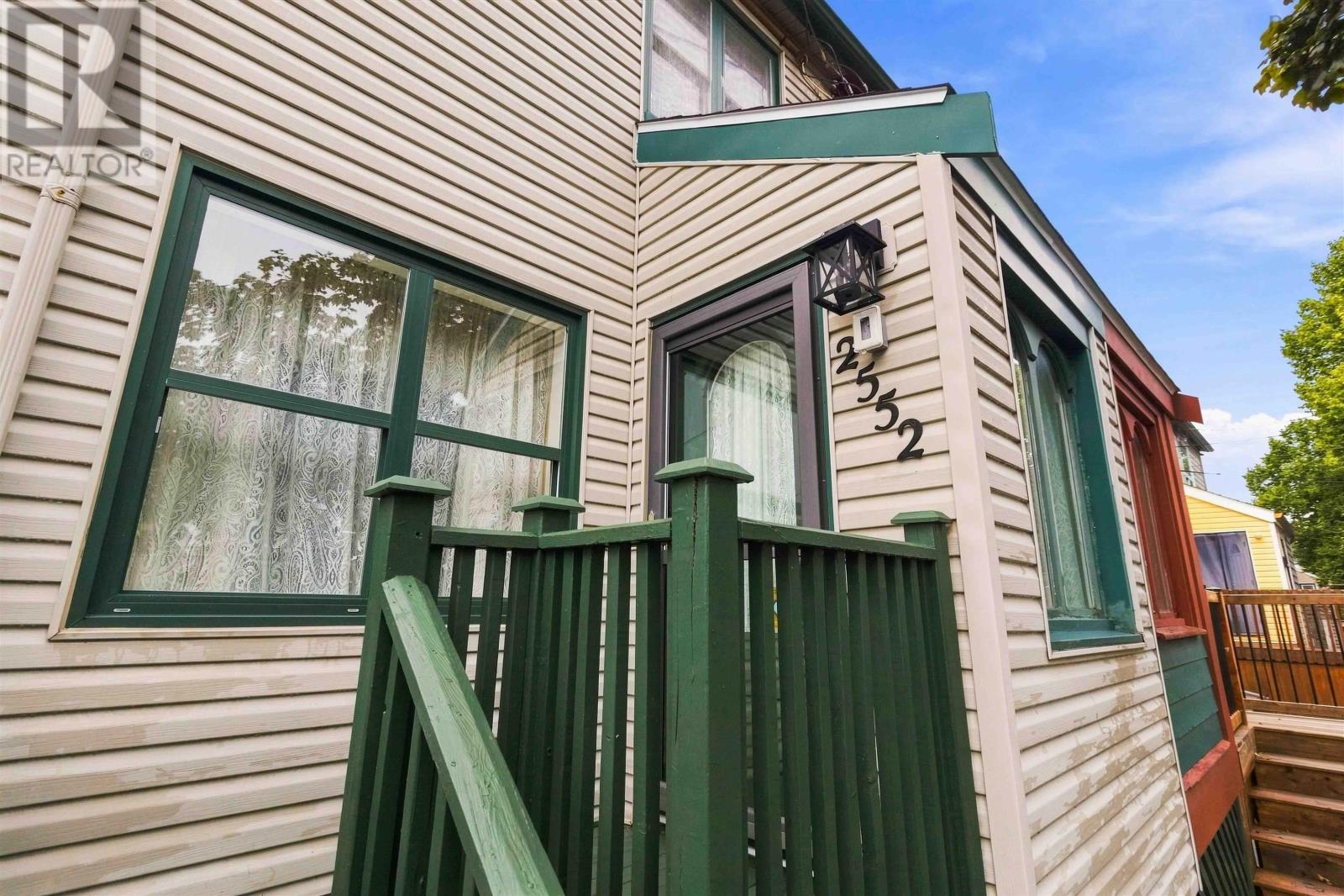 2552 Brunswick Street Property Photo 4