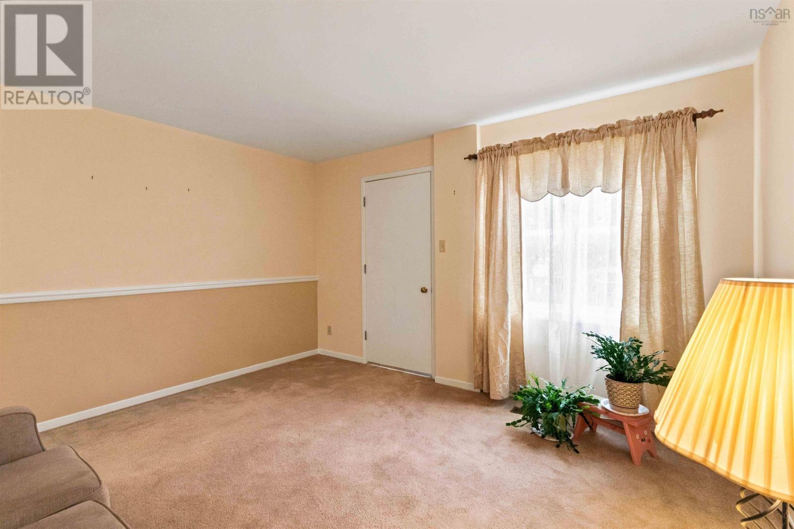 2552 Brunswick Street Property Photo 6