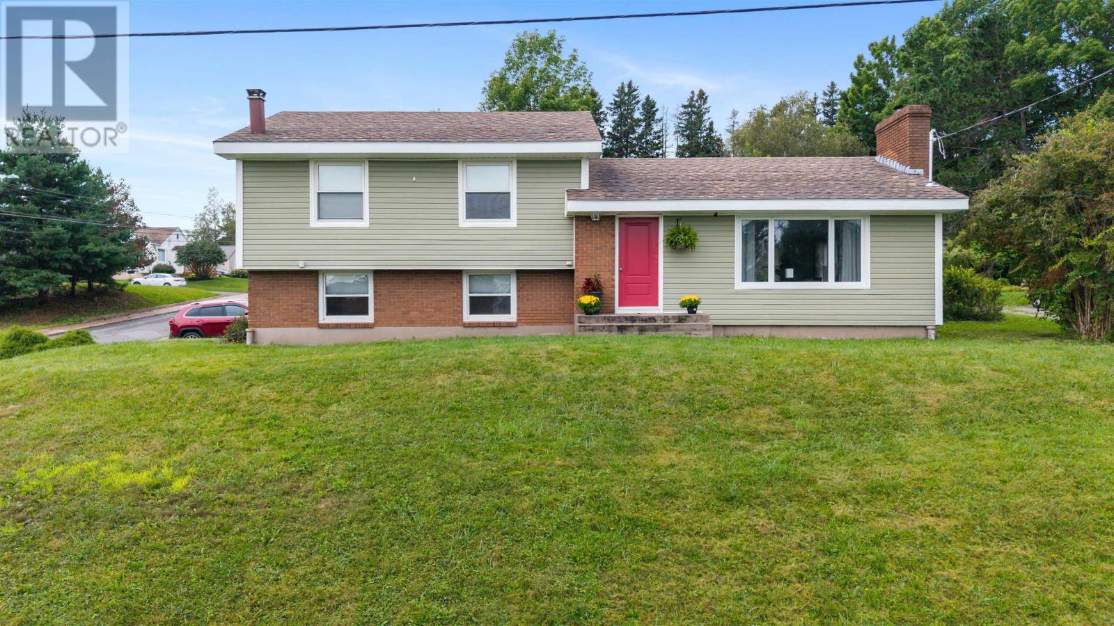193 Willow Avenue Property Photo 1