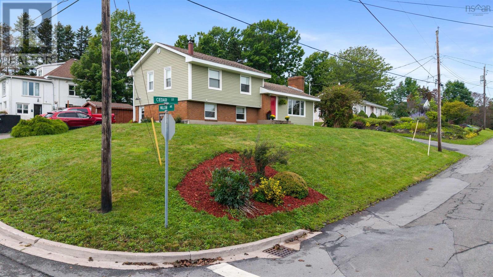 193 Willow Avenue Property Photo 31