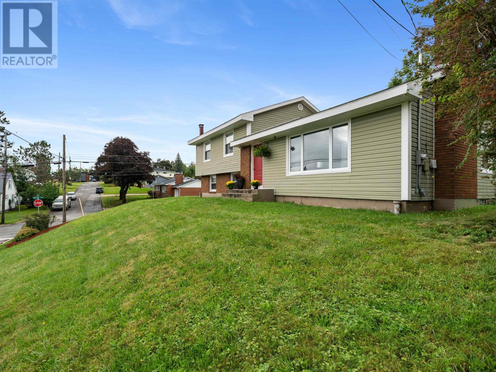 193 Willow Avenue Property Photo 32