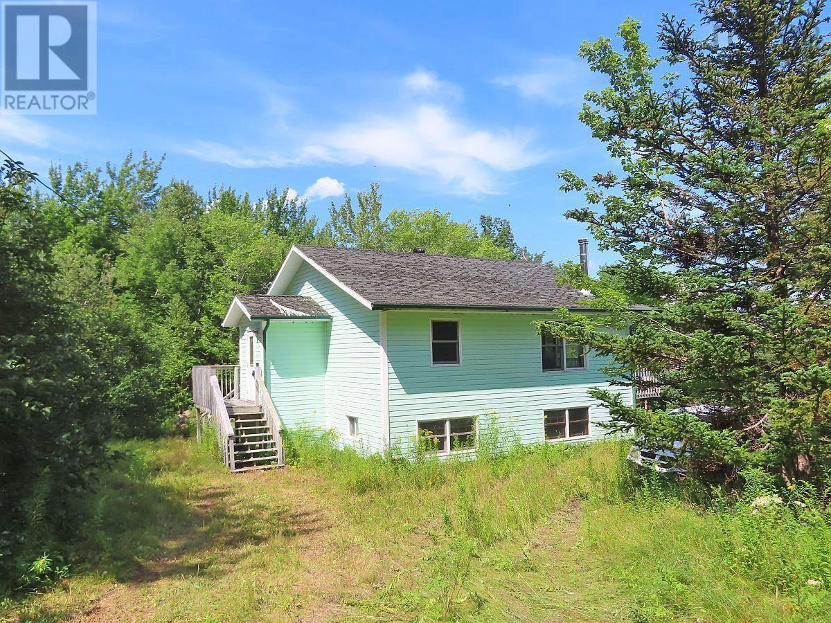 5875 West Bay Road Property Photo 1