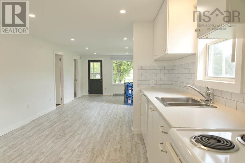 356 Orchard Property Photo 13