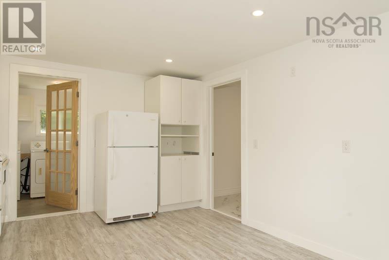 356 Orchard Property Photo 15