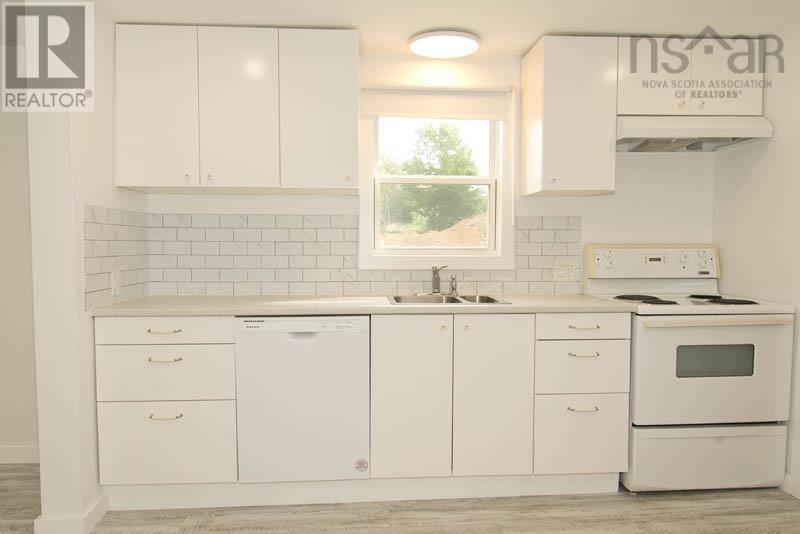 356 Orchard Property Photo 16