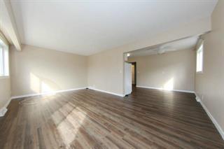 683 Toronto Street Property Photo 8
