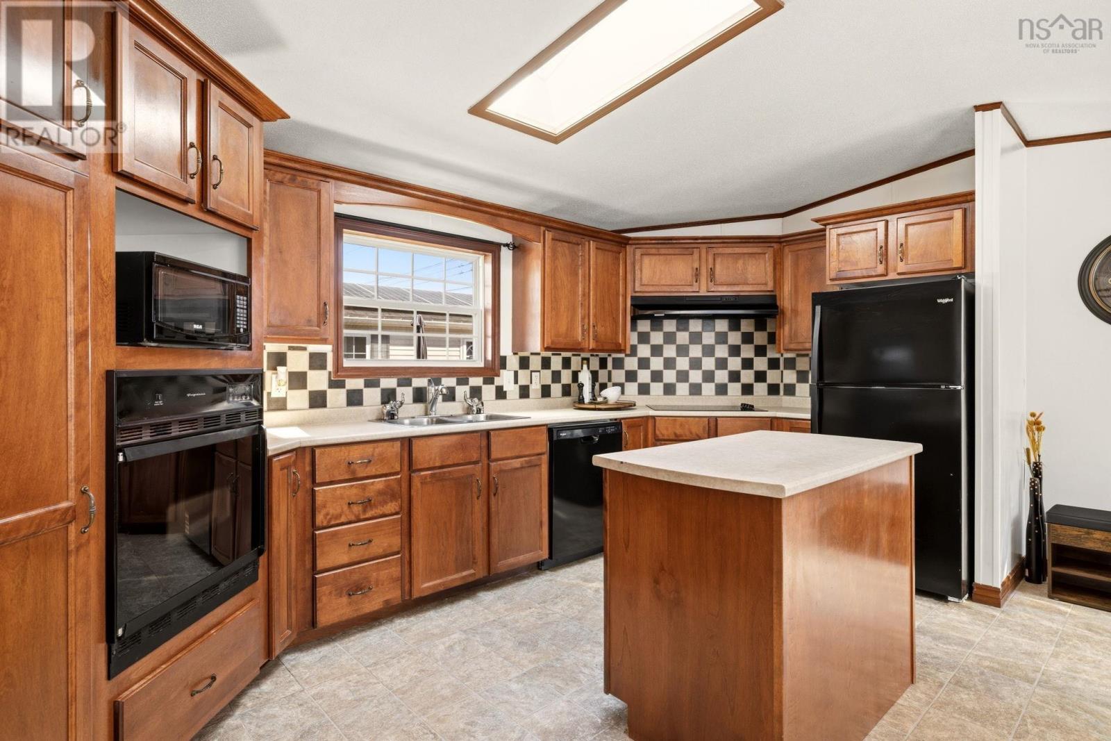276 Circle Drive Property Photo 4