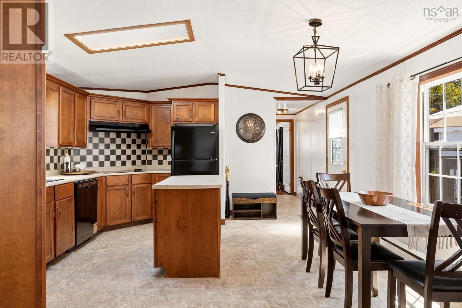 276 Circle Drive Property Photo 8