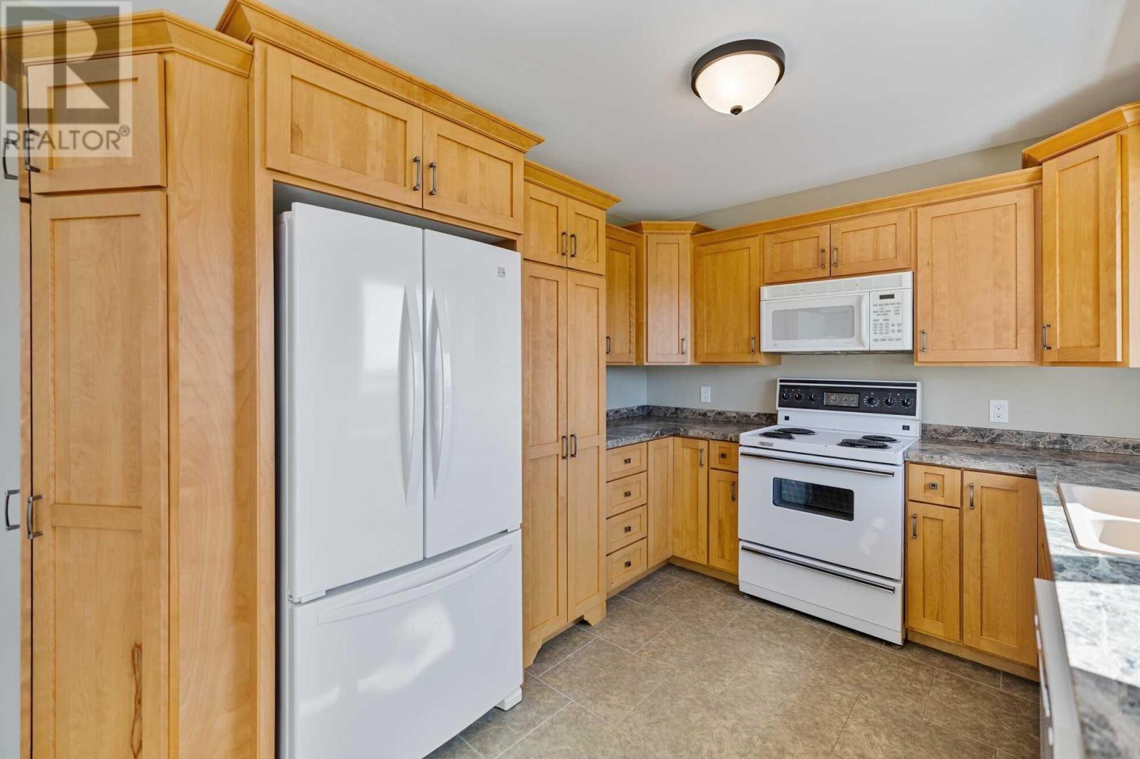 259 Clyde River Road Property Photo 6