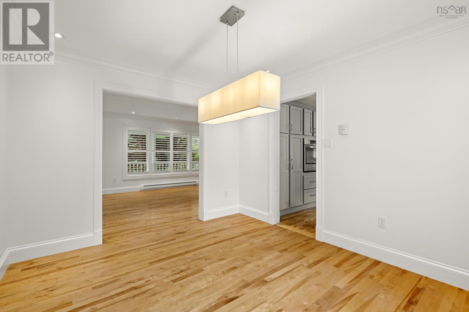 74 Golf Links Road Property Photo 10