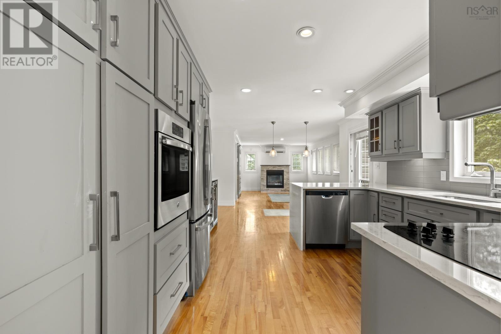 74 Golf Links Road Property Photo 13