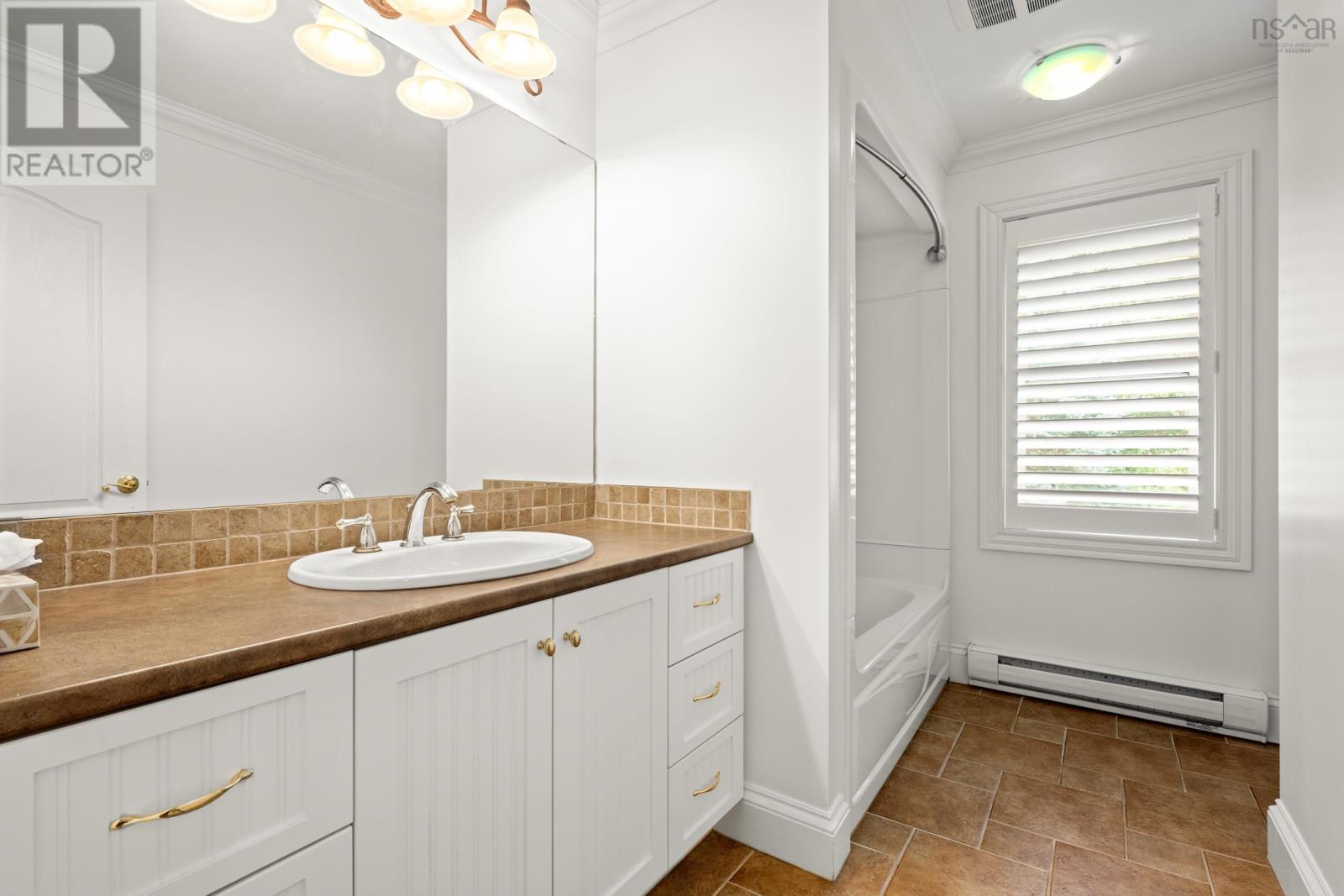 74 Golf Links Road Property Photo 21