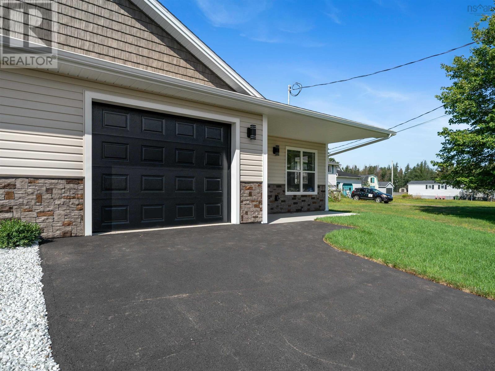 17 Sunset Lane Valley Property Photo 3