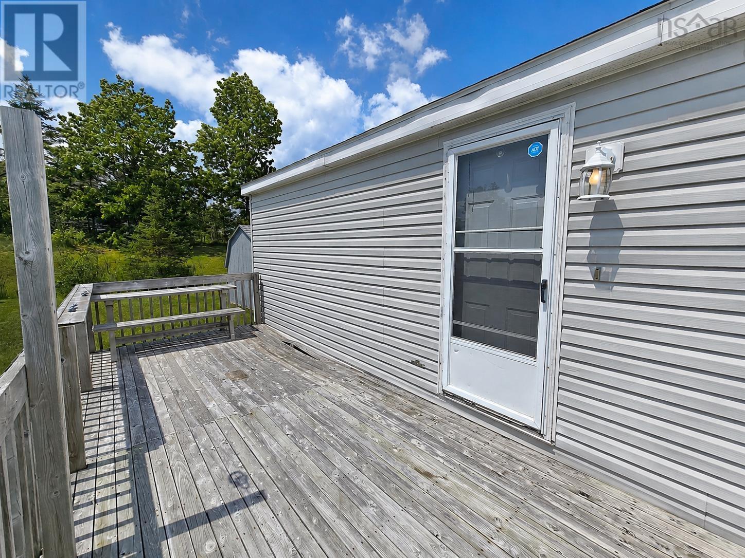 58 Greenhill Drive Property Photo 3