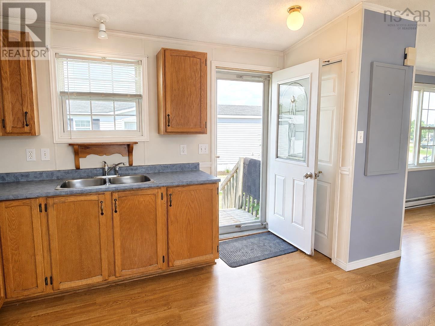 58 Greenhill Drive Property Photo 6