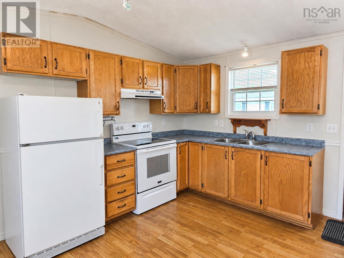 58 Greenhill Drive Property Photo 9