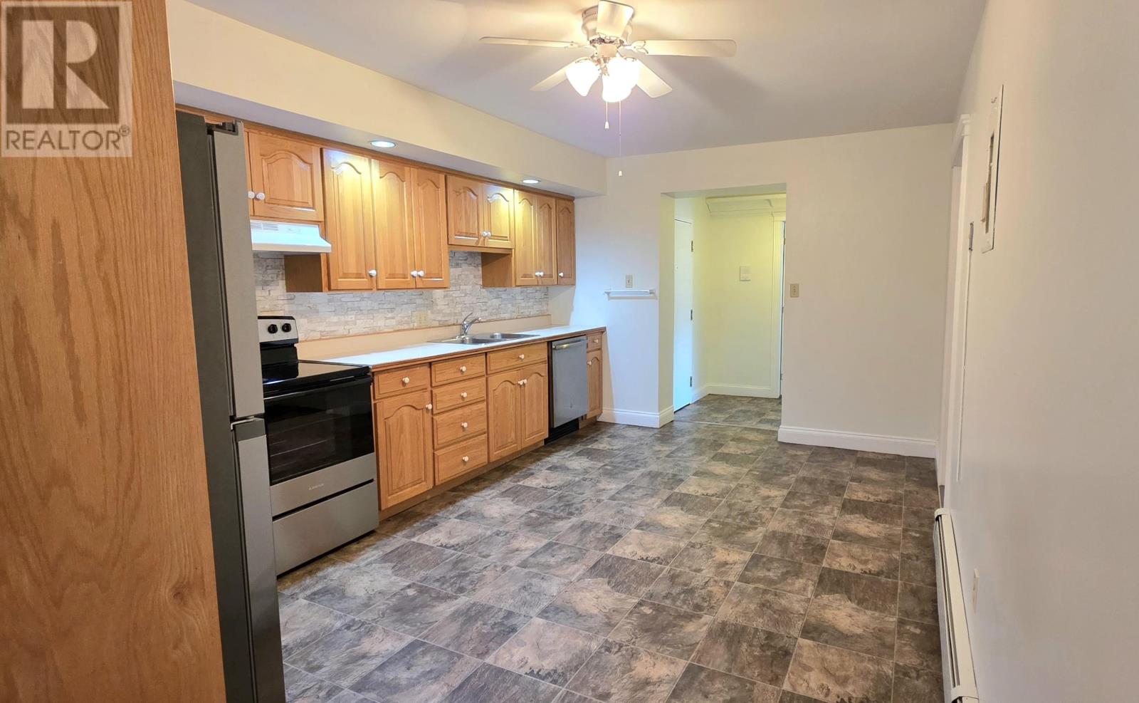 3 2 202 Euston Street Property Photo 6