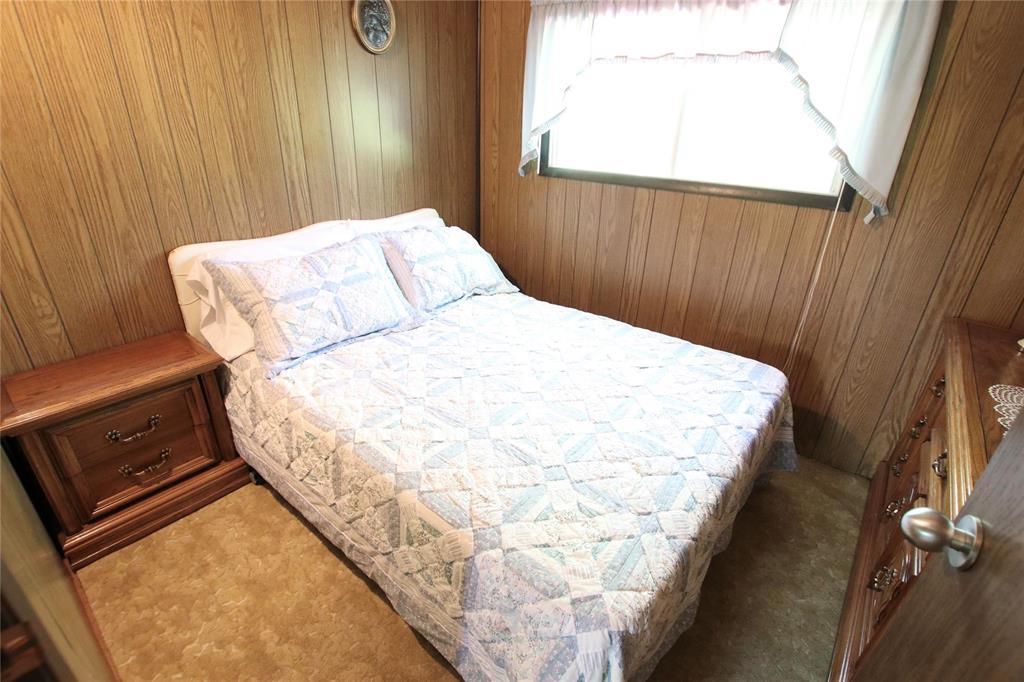 64 Riverside Parkway Property Photo 7