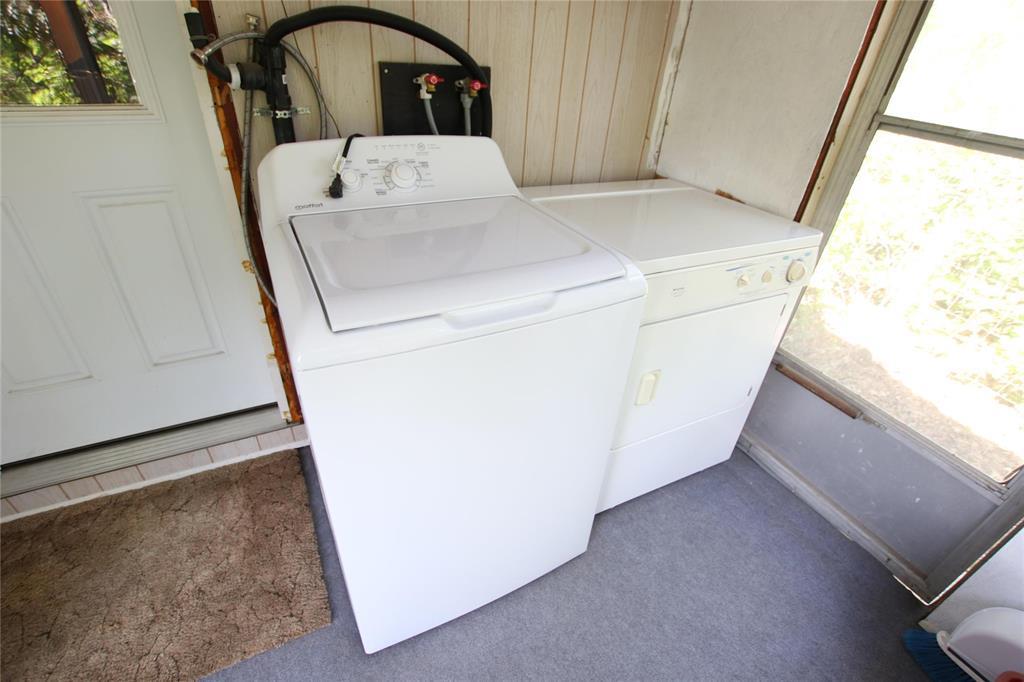 64 Riverside Parkway Property Photo 11