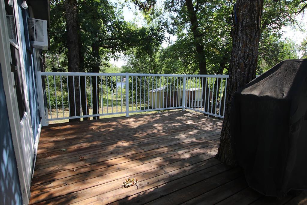 64 Riverside Parkway Property Photo 16
