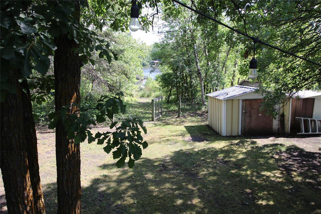 64 Riverside Parkway Property Photo 17