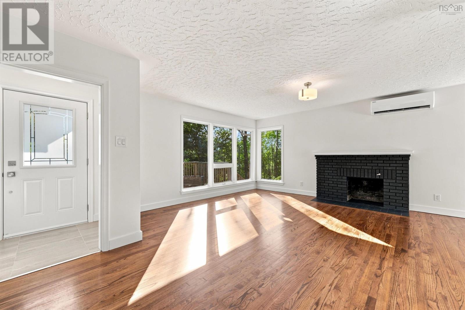 3 Admiral Street Property Photo 6