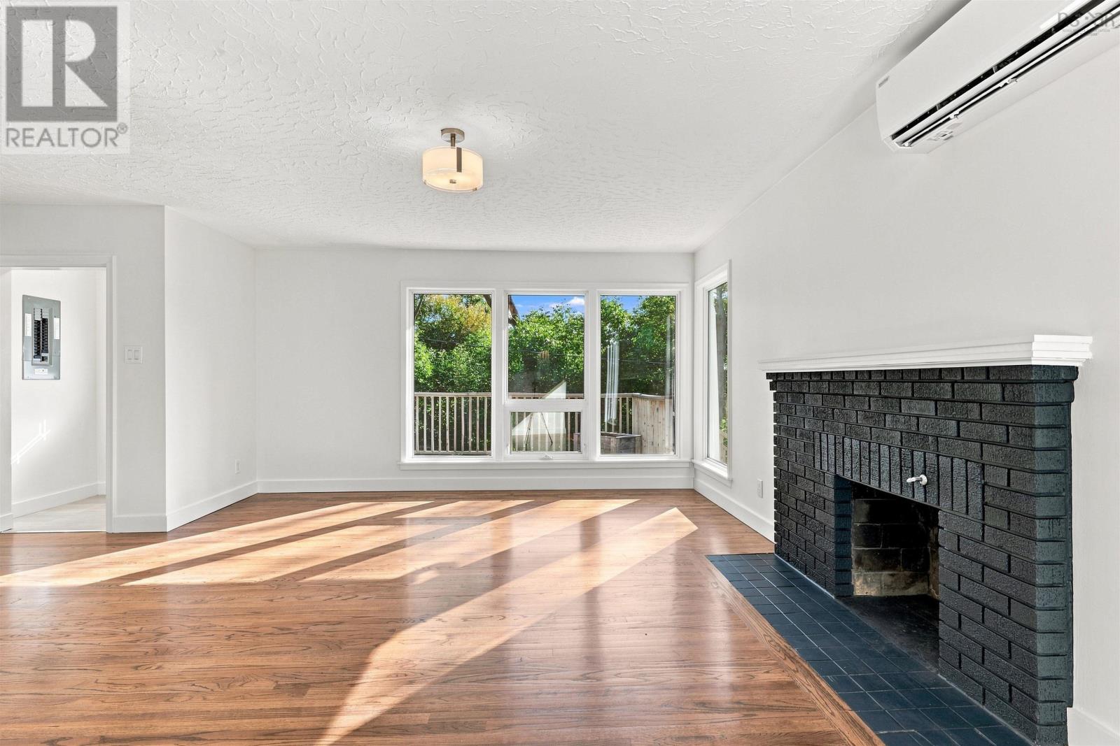 3 Admiral Street Property Photo 13