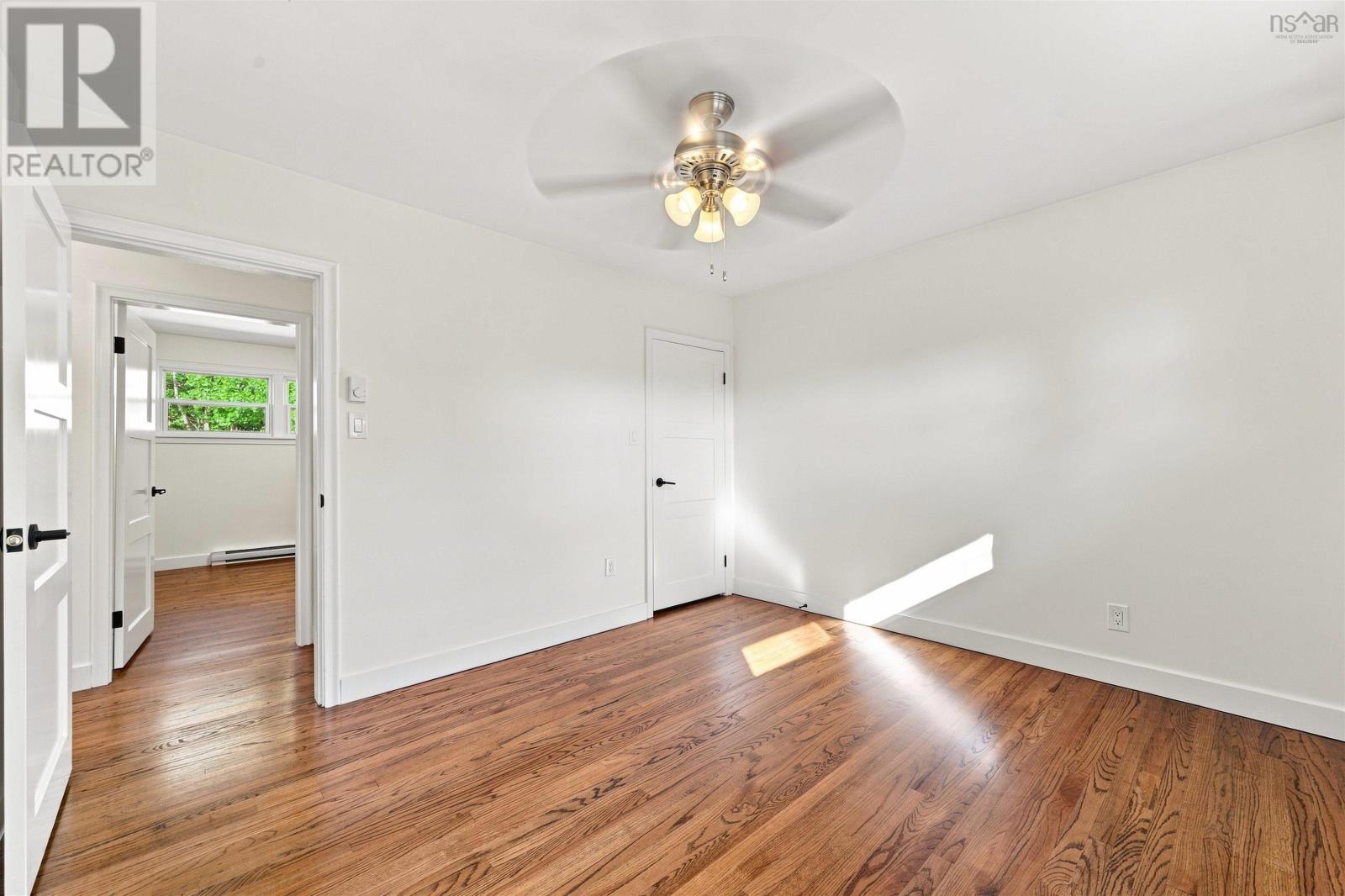 3 Admiral Street Property Photo 17
