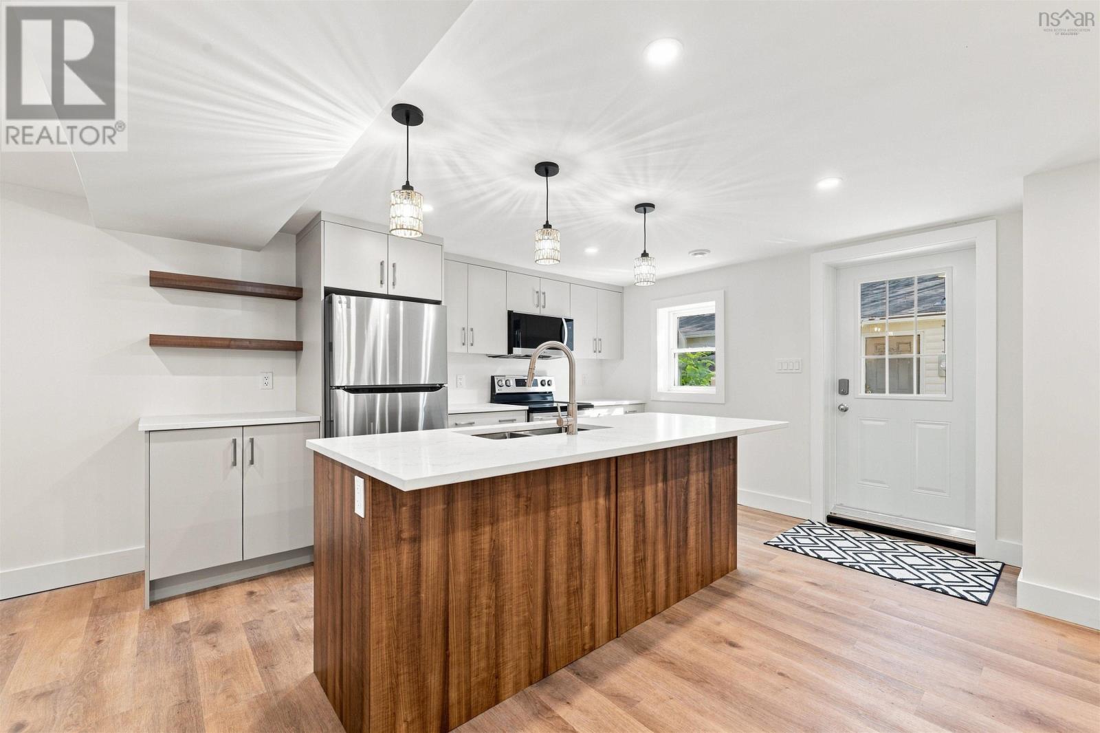 3 Admiral Street Property Photo 21