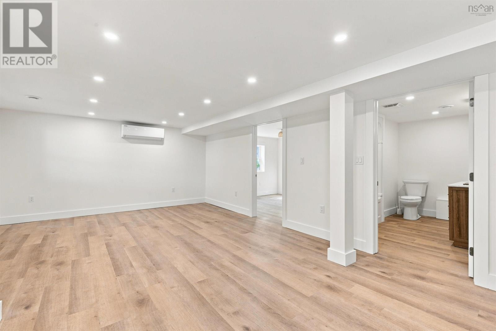 3 Admiral Street Property Photo 27