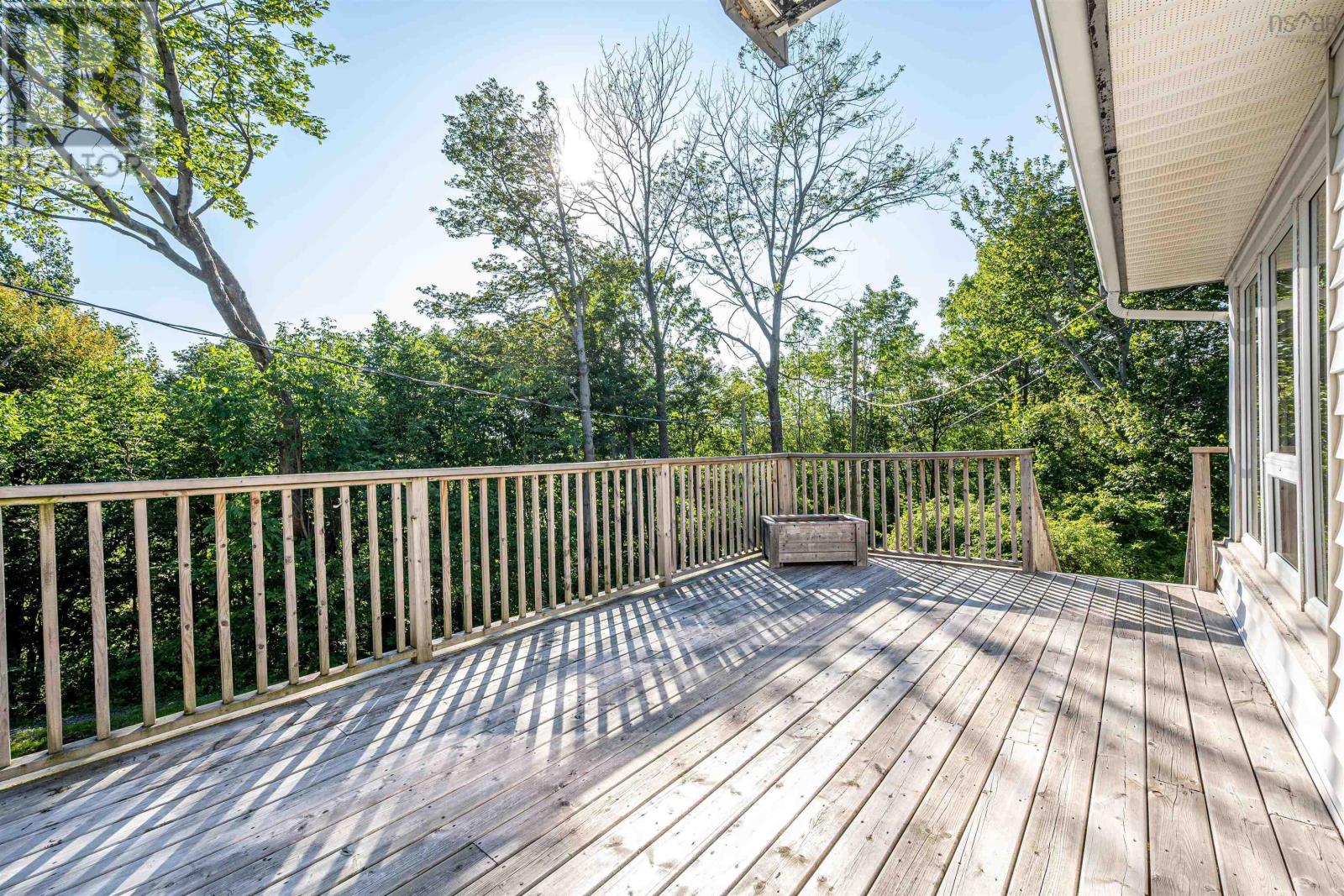 3 Admiral Street Property Photo 40