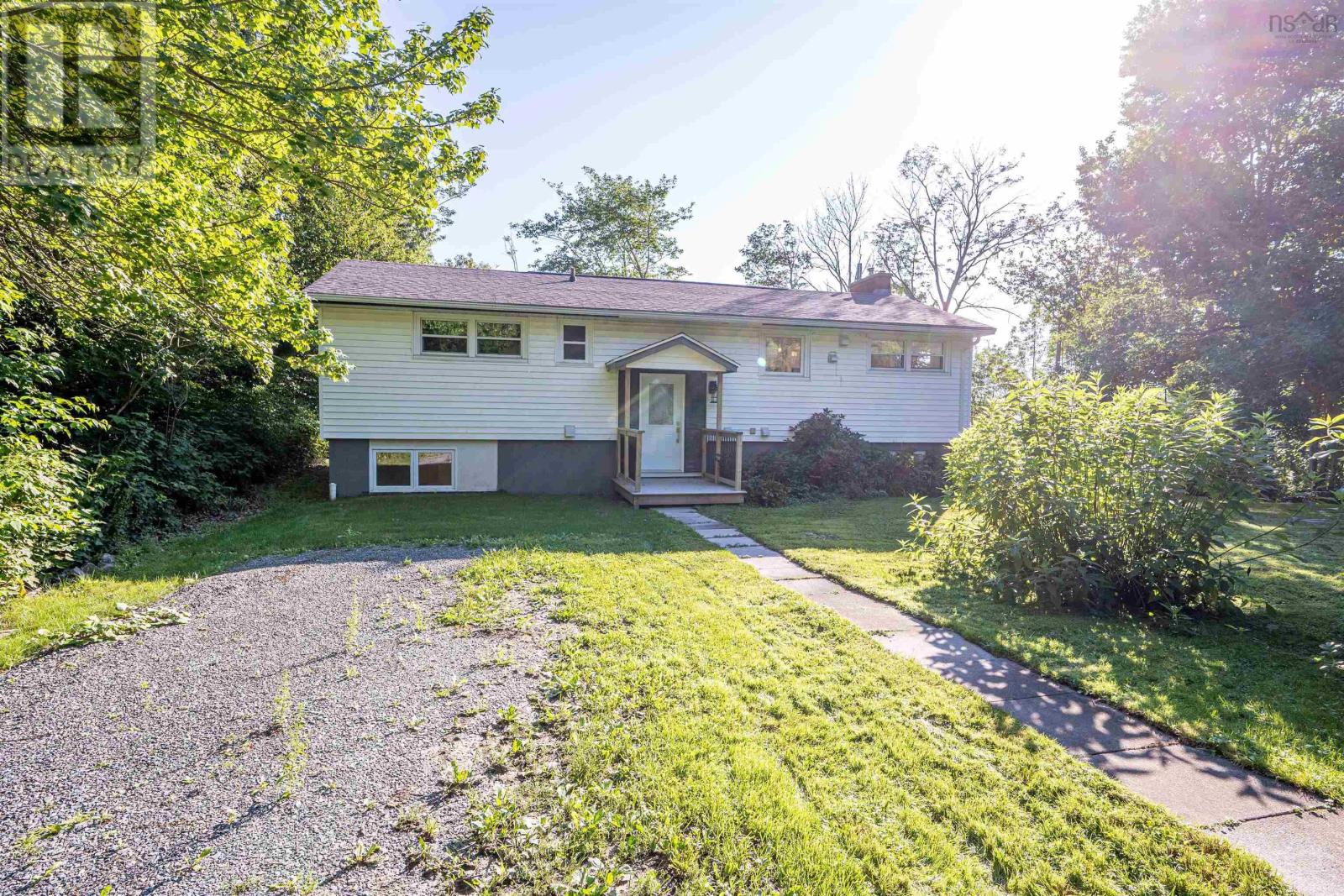 3 Admiral Street Property Photo 41