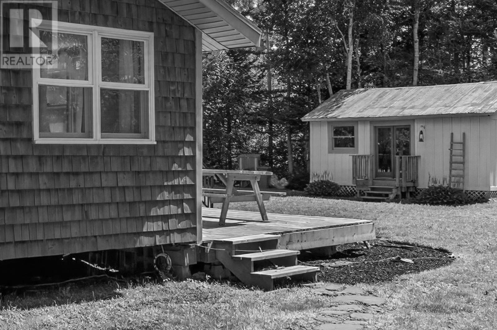 42 Peters Road Property Photo 28