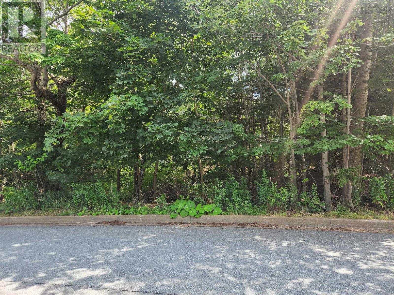 1 Pinehaven Drive