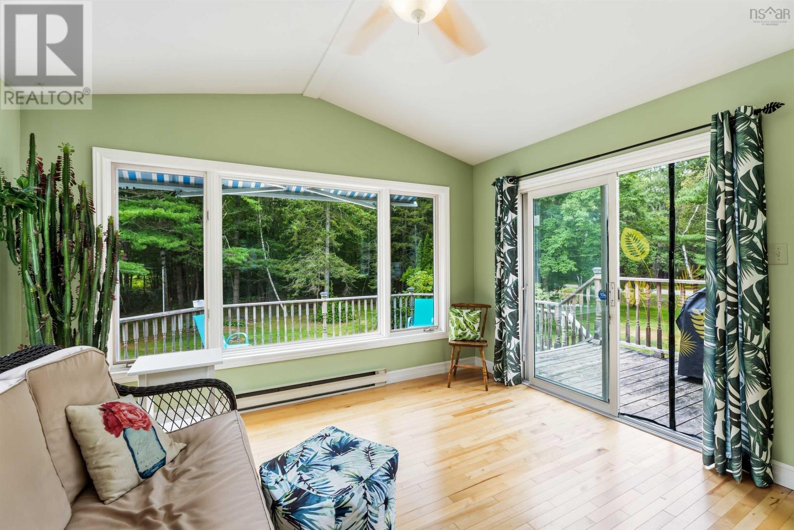 127 Willow Avenue Property Photo 10
