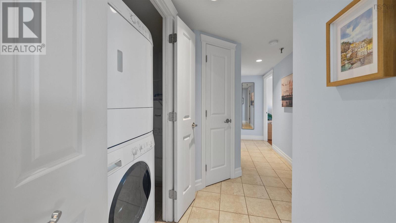 1125 45 Vimy Avenue Property Photo 13